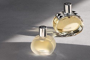 エルメス初“シプレの香り”「バレニア」からヘアミストが25年夏誕生、ウッド×ベリーの魅惑的な香り | エルメス