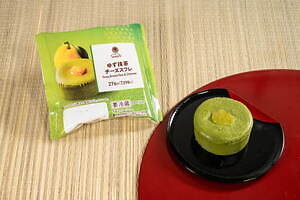 ファミリーマート「抹茶×フルーツ」の新作スイーツ、抹茶いちご味の辻利コラボアイスやティラミス｜写真5