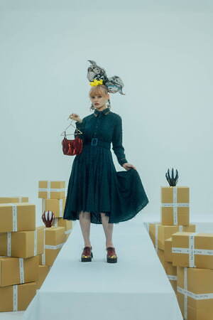 ハザマ(ha | za | ma) 2023年春夏ウィメンズ&メンズコレクション  - 写真22