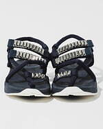 アンダーカバー×ノンネイティブ、スタッズ付きロープサンダル＆染色リネンのイージーパンツ｜写真2