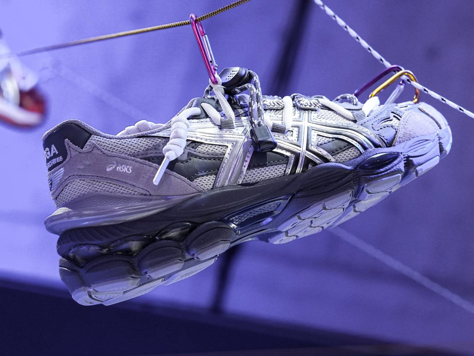 トーガ(TOGA), アシックス(ASICS) ゲルNYC｜写真2