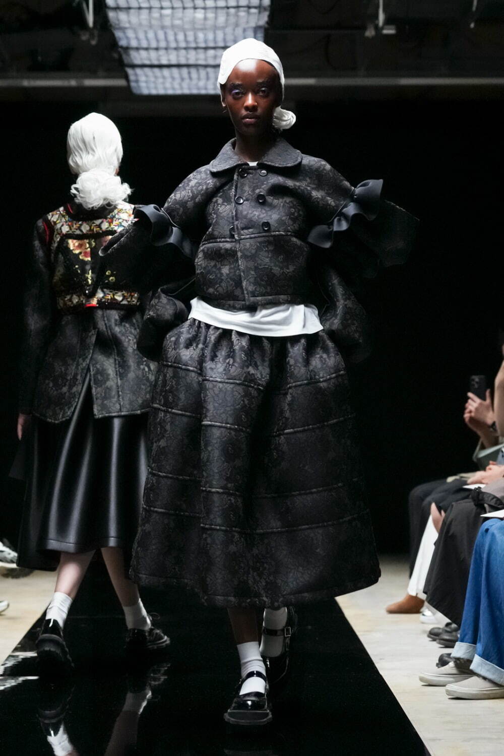 タオ(TAO) 2025-26年秋冬ウィメンズコレクション  - 写真18