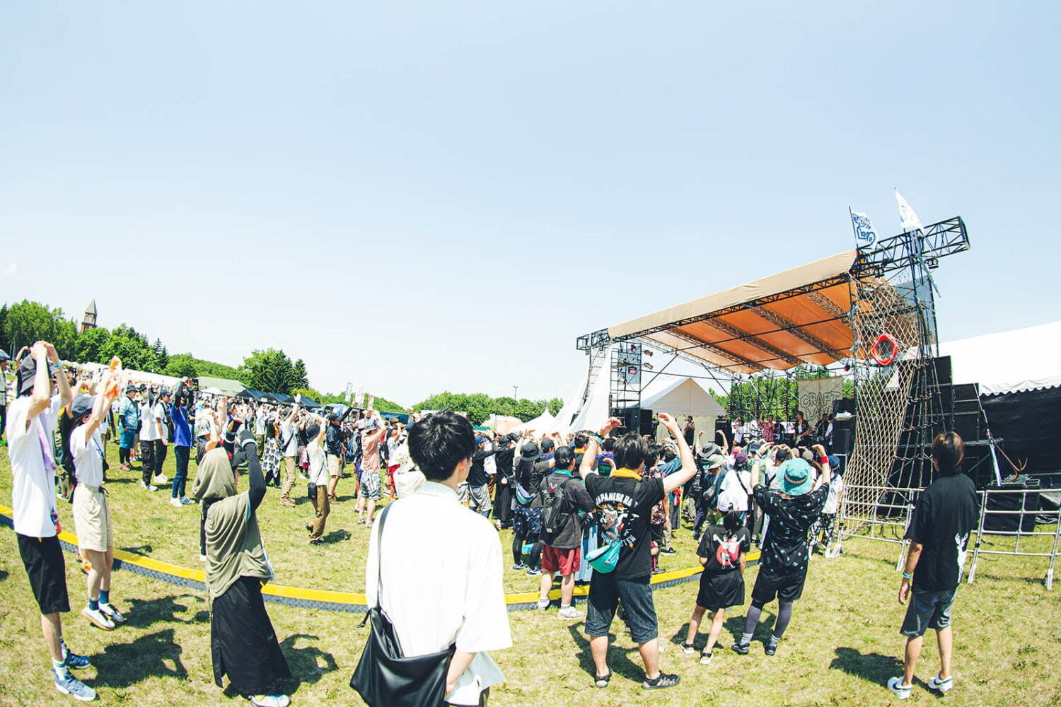 キャンプ｜野外音楽フェス「クラフトランド 2025」札幌・国営滝野すずらん丘陵公園で開催、出演者＆チケット情報