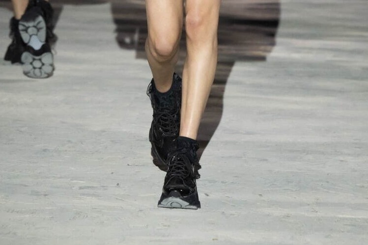ノワール ケイ ニノミヤ(noir kei ninomiya), リーボック(Reebok) インスタポンプフューリー｜写真3