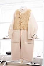 ハイク2025年秋冬の注目アウター、“ボア素材”の切り替えダッフルコート＆フライトジャケットなど｜写真3