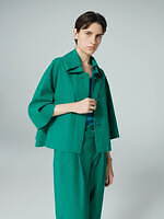 132 5. イッセイ ミヤケ、連続する四角柱を積み上げた“幾何学柄”の立体ワンピース＆トップ｜写真5