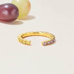 4℃“みずみずしいフルーツ”着想25年春ジュエリー、ぶどう＆マスカットの淡い天然石リングなど｜写真14