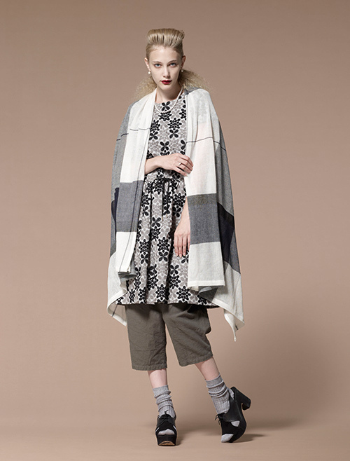 エヴァーラスティングスプラウト 2015年春夏｜ ポンチョ