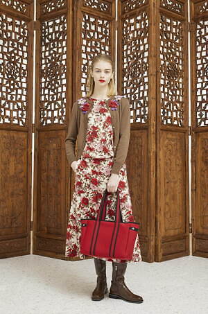 ユキ トリヰ(YUKI TORII) 2025-26年秋冬ウィメンズコレクション  - 写真25