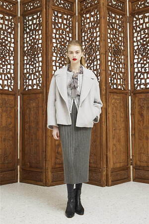 ユキ トリヰ(YUKI TORII) 2025-26年秋冬ウィメンズコレクション  - 写真33