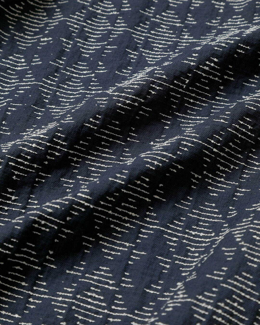 ニードルズ×ts(s)、立体的な幾何学模様のミリタリージャケットやカラーブロックTシャツ｜写真4