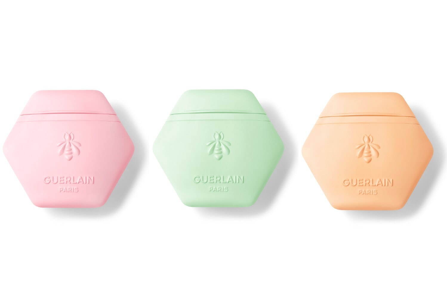 (左から)「アクア アレゴリア ハンドクリーム」50mL ローザ ロッサ、ローザ ヴェルデ、マンダリン バジリック 各7,920円＜新製品＞