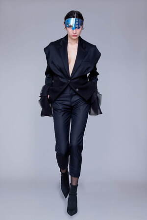 ガーウィン(GURTWEIN) 2025-26年秋冬ウィメンズコレクション  - 写真7