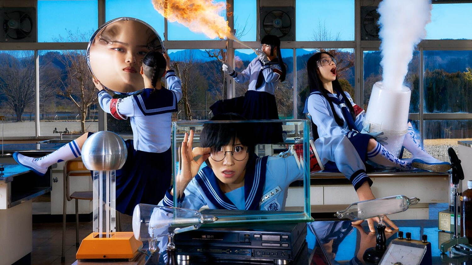 新しい学校のリーダーズ初のベストアルバム『新しい学校のすゝめ』2枚組で全24曲を収録｜写真1