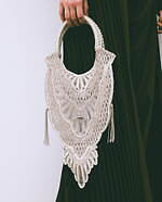 タナカダイスケ“ラメ糸刺繍”バッグ＆ビジューフリンジのリボン、伊勢丹新宿店の限定ストアで｜写真2