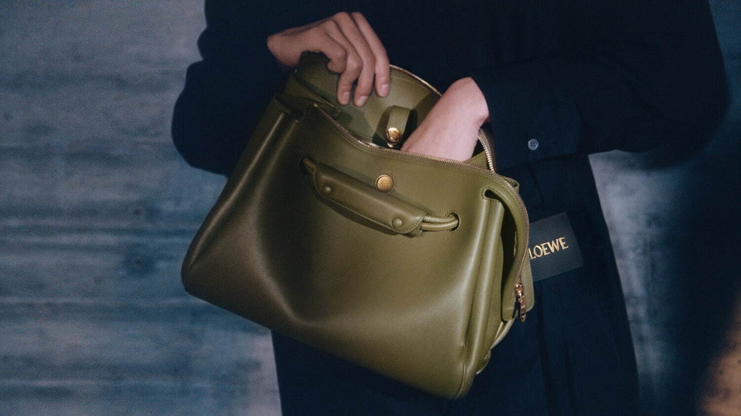 ロエベ(LOEWE) マドリード｜写真14