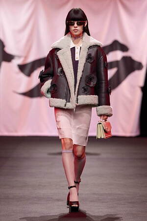 カサブランカ(CASABLANCA) 2025-26年秋冬ウィメンズ&メンズコレクション  - 写真33