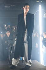 ディゼムバイシーク 2025-26年秋冬コレクション - 部屋の中で見つける小さな幸せ｜写真7