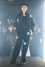 ディゼムバイシーク 2025-26年秋冬コレクション - 部屋の中で見つける小さな幸せ｜写真8