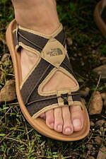 ザ・ノース・フェイスの水陸両用アウトドアサンダル、クロスアッパーやグルカタイプの3種類｜写真14