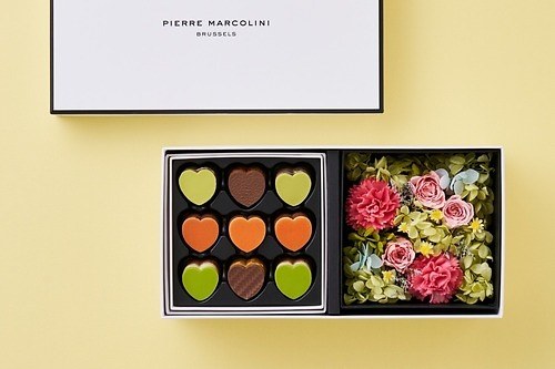 ピエール マルコリーニ“ハート型”春色チョコレート、母の日向けフラワーセットも