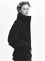 ミュベール 2025-26年秋冬コレクション - ほわほわな動物たちが暮らすメルヘンな世界｜写真12