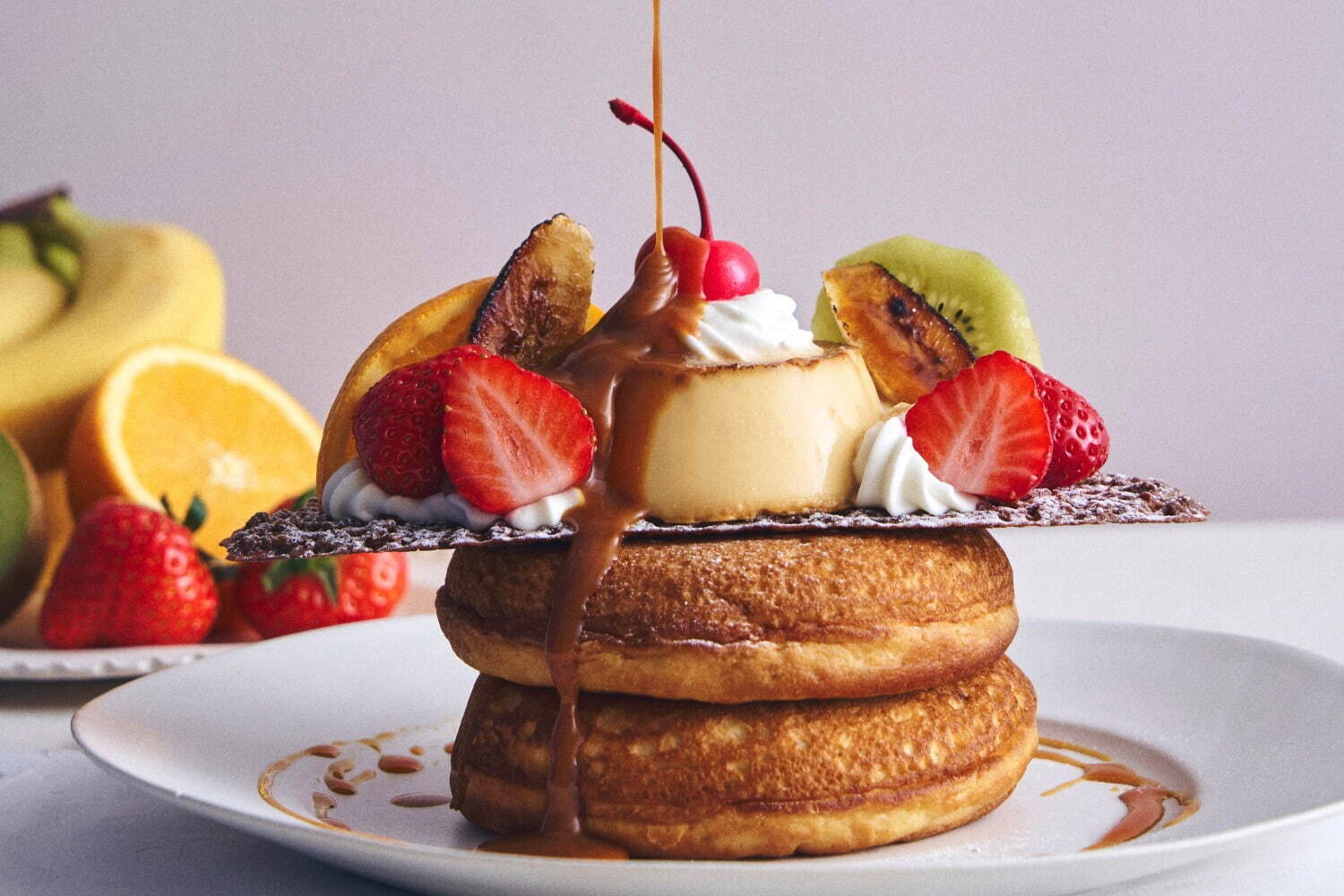 カフェ＆ブックス ビブリオテーク”固めプリン”スイーツ、プリンアラモードパンケーキ＆パイ｜写真4