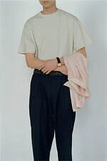 フジ“爽やかな春色”ストライプシャツやチェックシャツ、スラックス仕立てのデニムパンツも｜写真13