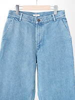 フジ“爽やかな春色”ストライプシャツやチェックシャツ、スラックス仕立てのデニムパンツも｜写真7