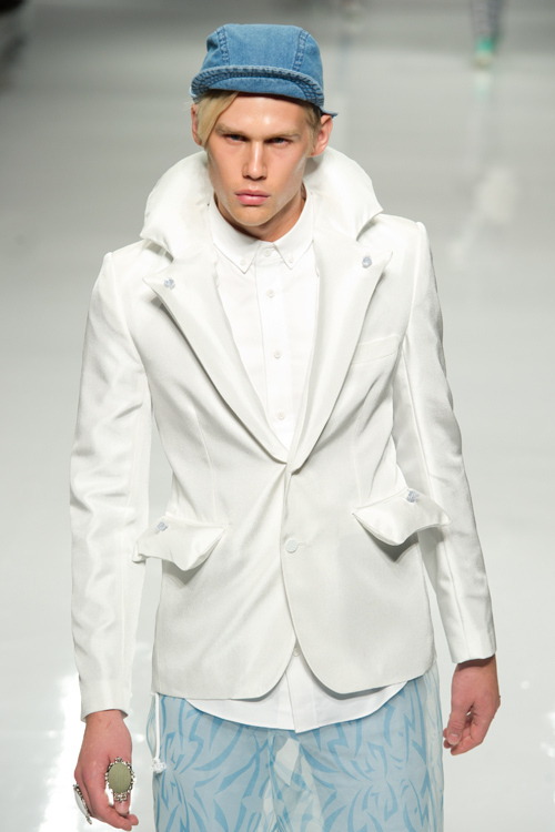 フェノメノン 2011年春夏<span>コレクション</span> - 写真3
