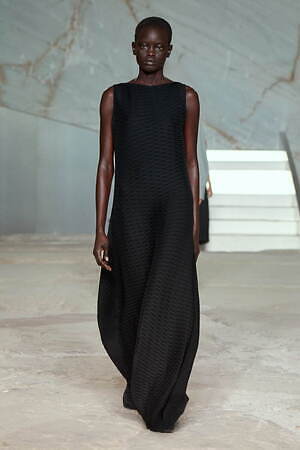 コス(COS) 2025年春夏ウィメンズ&メンズコレクション  - 写真30