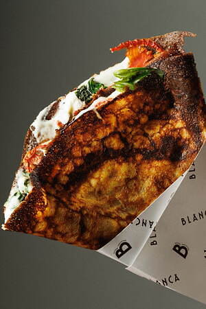 “焦げを楽しむ”スイーツ「ブランカ」麻布台ヒルズに、パリパリクレープや”和栗”バスクチーズケーキ｜写真10