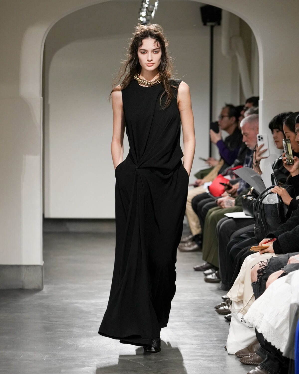 MANUELA 107,800円