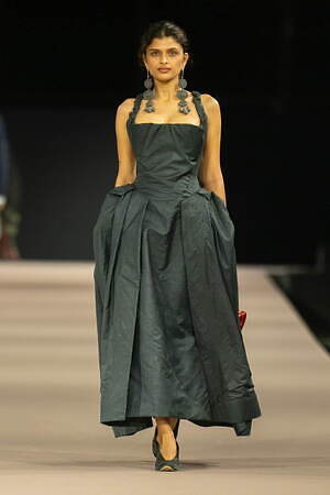 ヴィヴィアン・ウエストウッド(Vivienne Westwood) 2025年春夏ウィメンズ&メンズコレクション  - 写真16