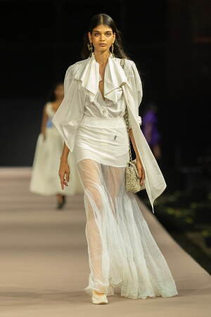 ヴィヴィアン・ウエストウッド(Vivienne Westwood) 2025年春夏ウィメンズ&メンズコレクション  - 写真7