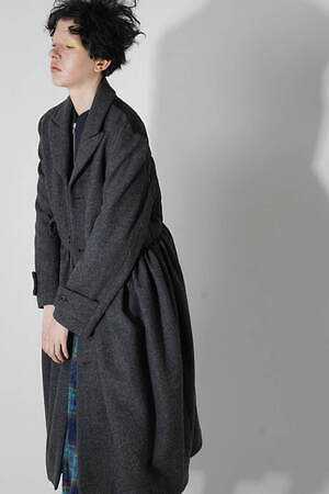 スナオクワハラ(SUNAOKUWAHARA) 2025-26年秋冬ウィメンズコレクション  - 写真23