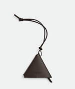 ボッテガ・ヴェネタの動物バッグチャーム、編み込みレザーの黒ぶち犬やピンクのゾウ｜写真17