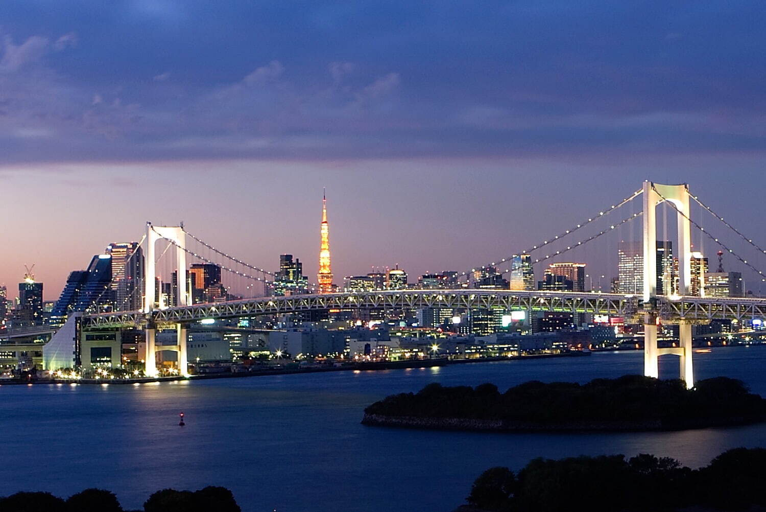 ヒルトン東京お台場「バーベキューテラス」黒毛和牛やオマール海老など極上グリル料理、開放的なテラス席で｜写真7