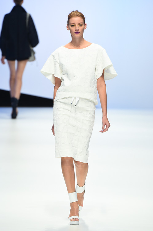 ハナエモリ デザイン バイ ユウ アマツ(HANAE MORI designed by Yu Amatsu) 2015年春夏ウィメンズコレクション シルエット - 写真25