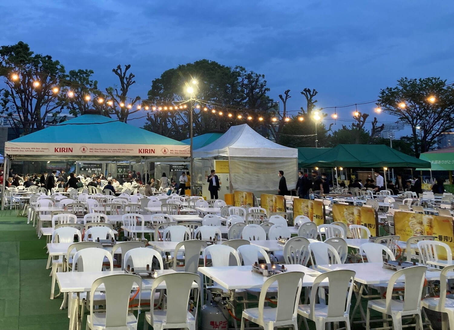 【東京都・明治神宮外苑】BBQ＆ビール食べ飲み放題「森のビアガーデン」