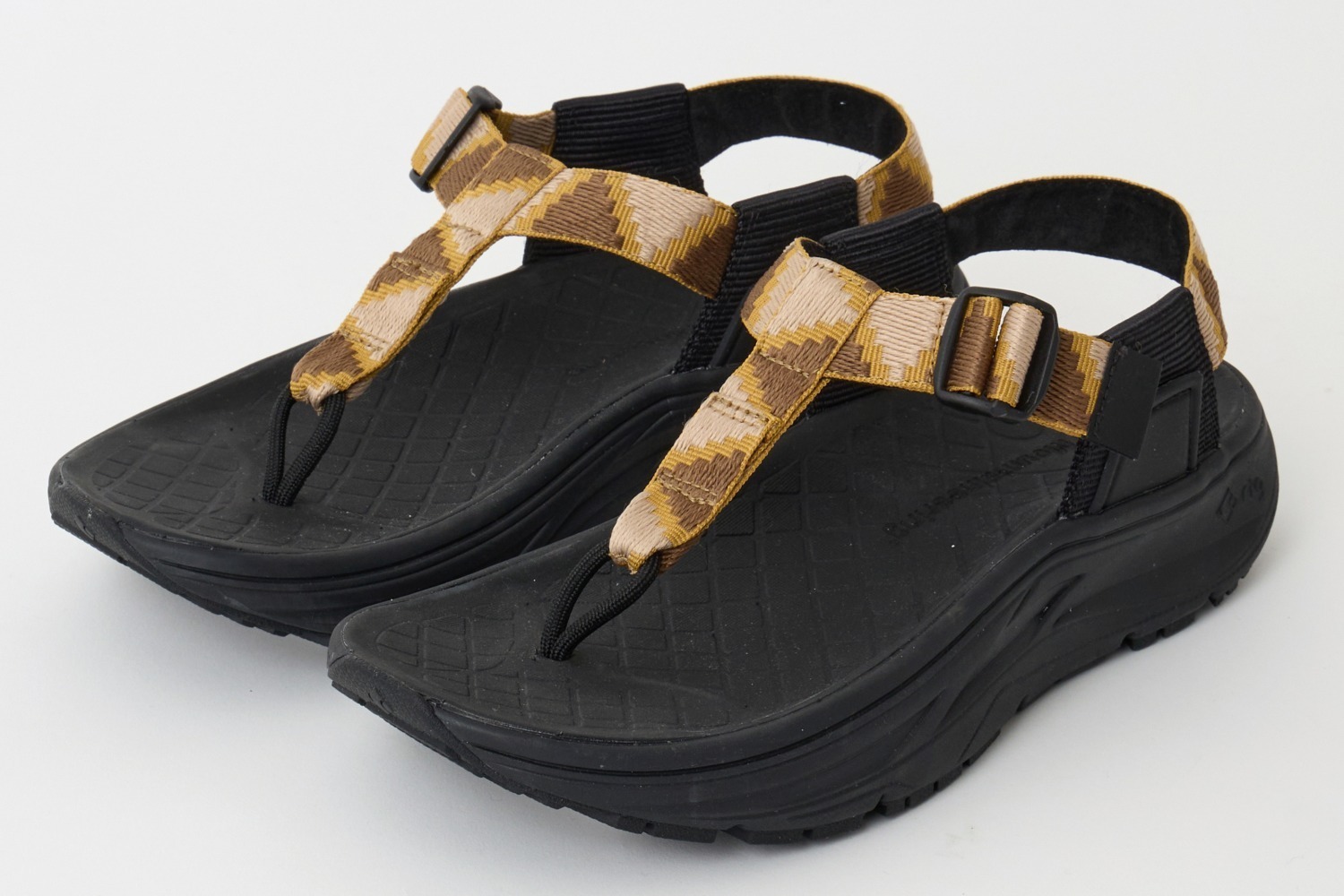 yuさん専用 ホワイトマウンテニアリング×CHACOストラップ
