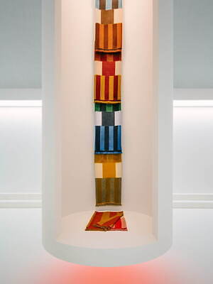 エルメスのホームコレクション、色鮮やかな“被せガラス”のオブジェ＆カシミアのブランケット｜写真50