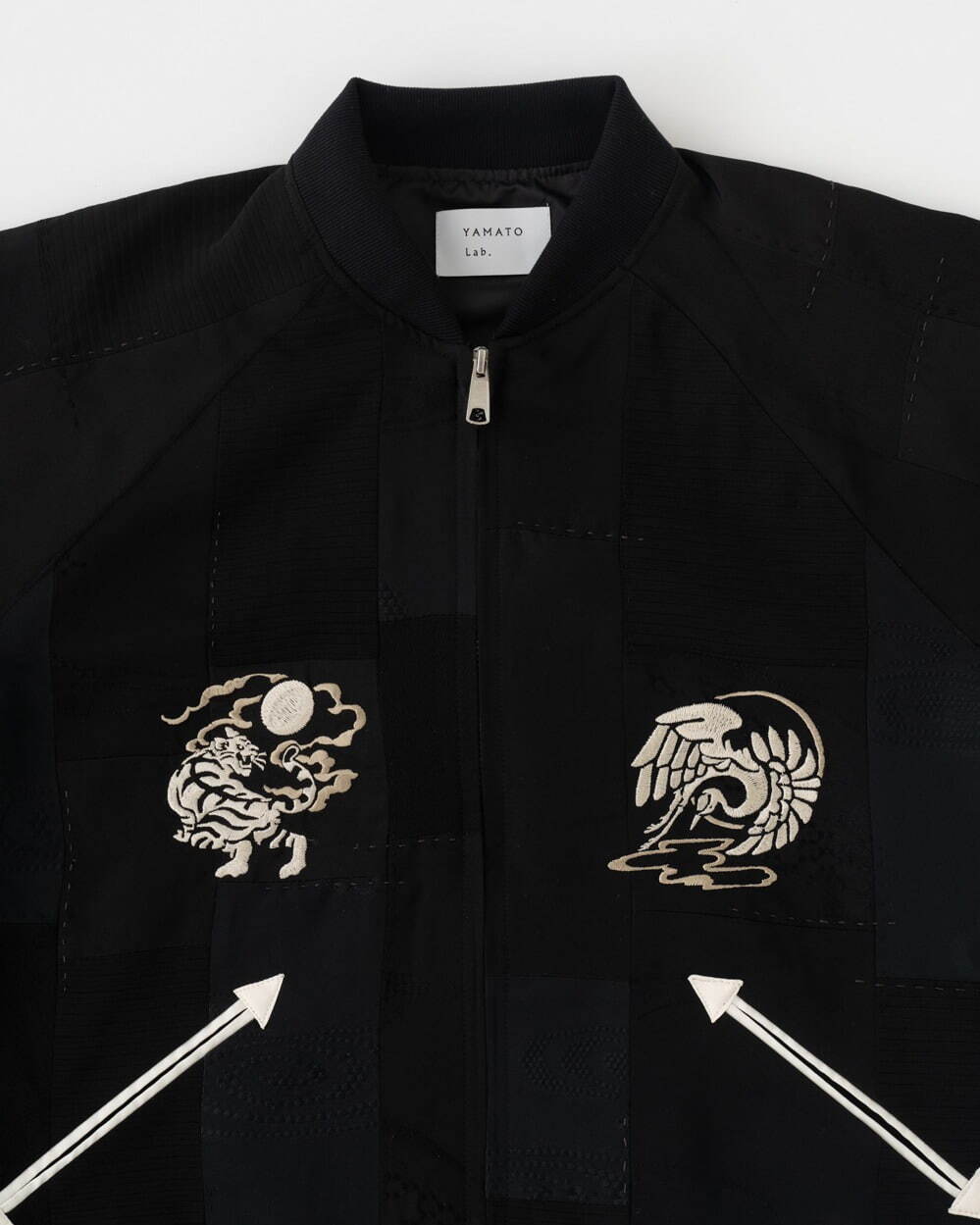 やまとラボ”スカジャン×着物”白龍や春景色の刺繍入り新作ジャケット、テーラー東洋とコラボ｜写真16