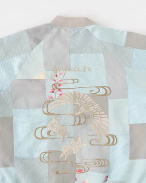 やまとラボ”スカジャン×着物”白龍や春景色の刺繍入り新作ジャケット、テーラー東洋とコラボ｜写真22