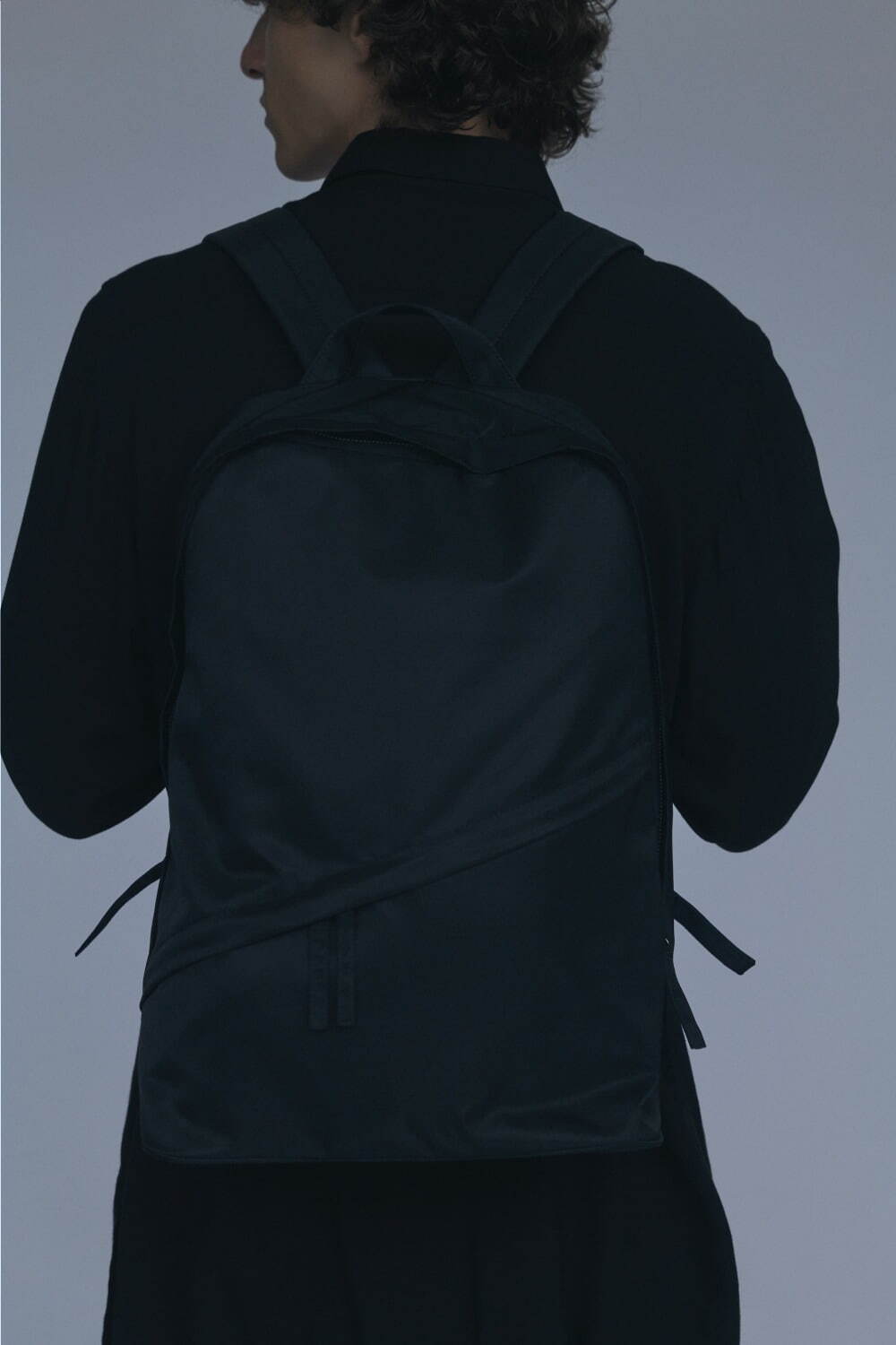ディスコード ヨウジヤマモト(discord Yohji Yamamoto) パフ｜写真15