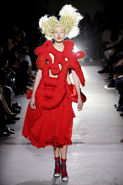 コム デ ギャルソン(COMME des GARÇONS) 2015年春夏ウィメンズコレクション  - 写真3