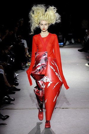 コム デ ギャルソン(COMME des GARÇONS) 2015年春夏ウィメンズコレクション  - 写真16