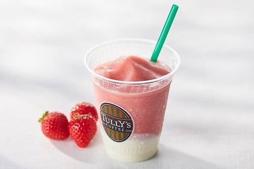 タリーズコーヒー春の新作ドリンク「甘熟苺ヨーグルトスワークル」＆濃厚抹茶ティラミスシェイク