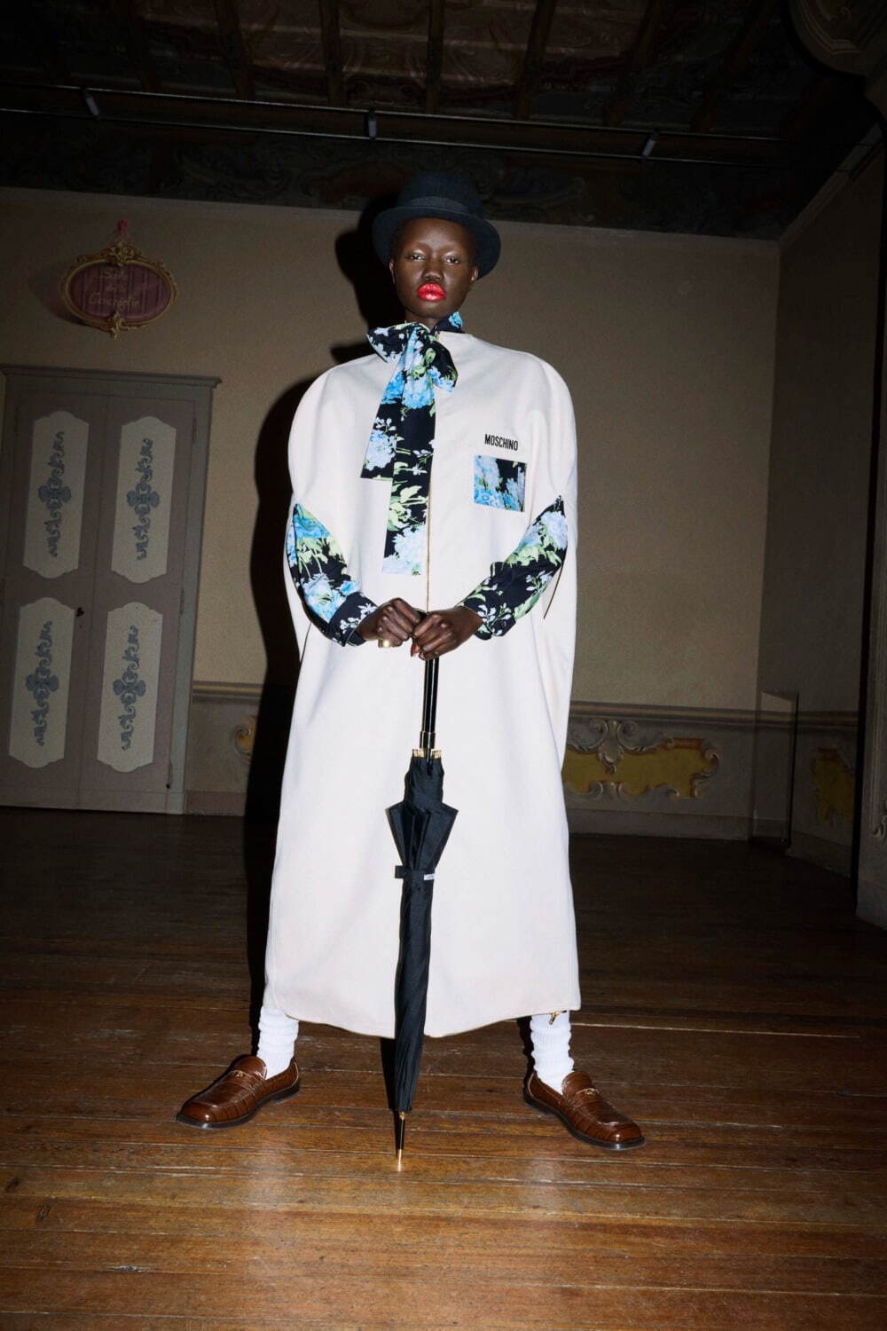 モスキーノ(MOSCHINO) 2025-26年秋冬ウィメンズコレクション シルエット - 写真25