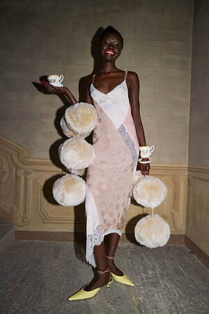 モスキーノ(MOSCHINO) 2025-26年秋冬ウィメンズコレクション  - 写真20